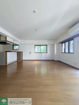 リフィーネめじろ台の物件内観写真